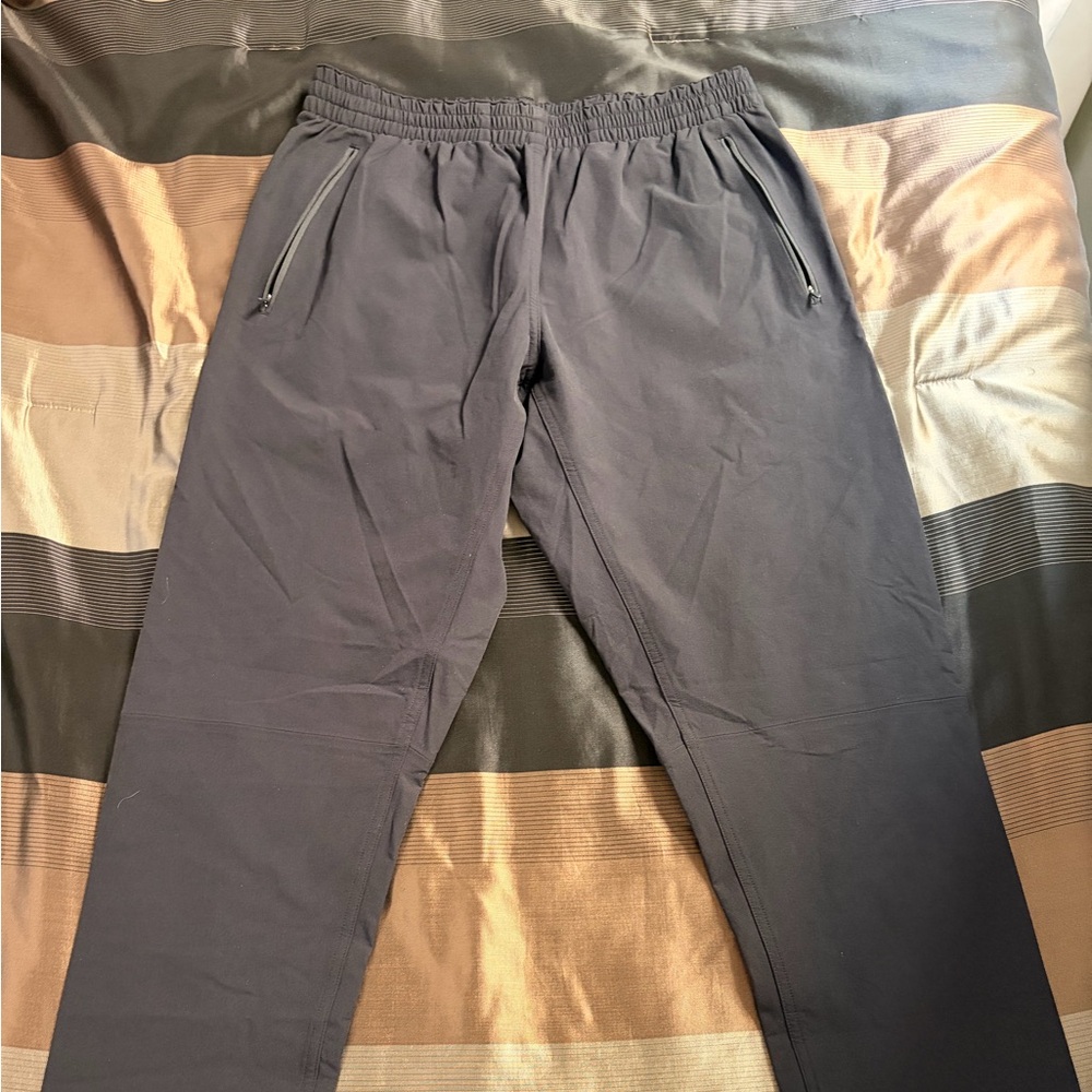 Outdoor Voices Women's Black RecTrek Pants, size M